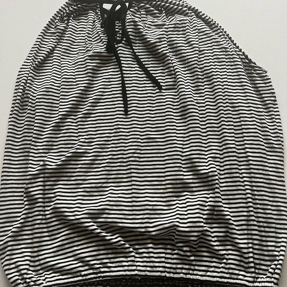 NEW Max Studio Women's Striped Halter Top Size S Crew Neck Stretch Loose Black - Picture 8 of 8